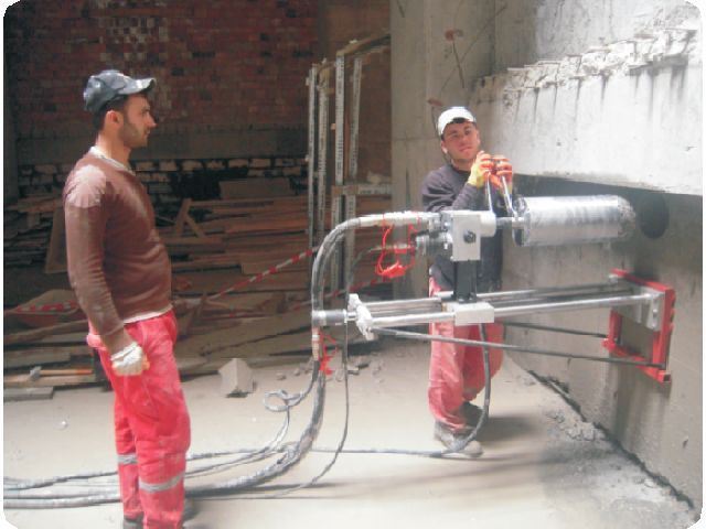product-640-480 application